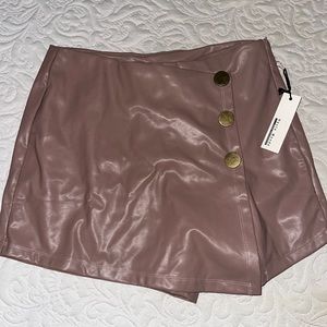 Haute Monde Skort Size L - Color Mauve Pink Never Worn